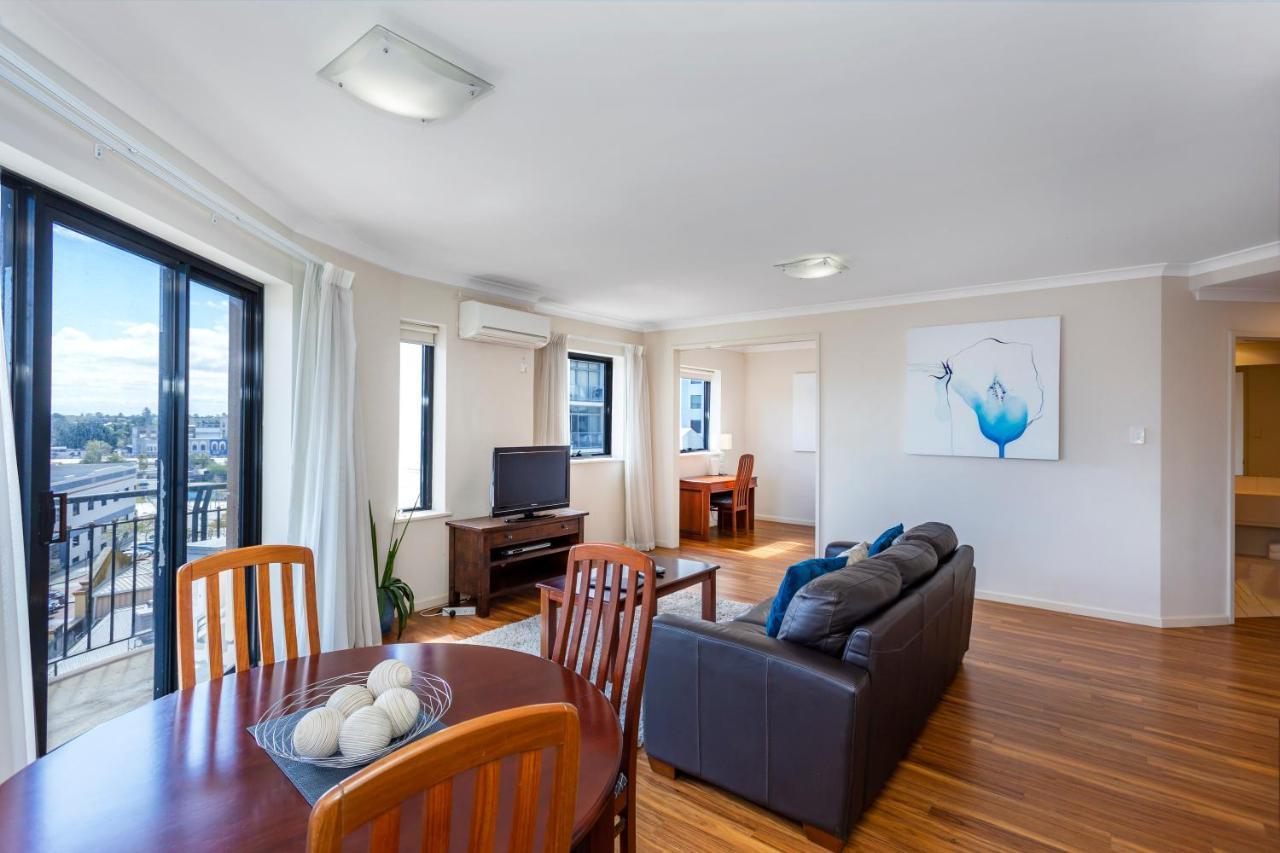 Perth West End Apartment 406 - Executive Escapes Dış mekan fotoğraf